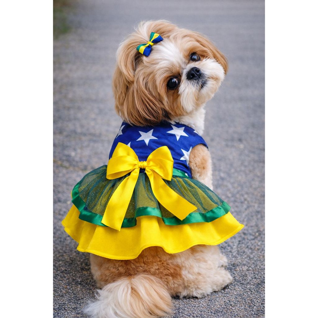 Roupa pet vestido copa  do mundo brasil para  cachorras e gatas ajustavel