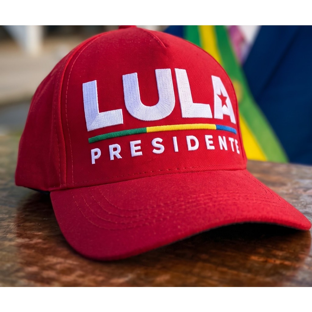Boné Vermelho Lula Presidente PT Trabalhadores Premium Trucker Aba Curva Regulável Unissex Adulto